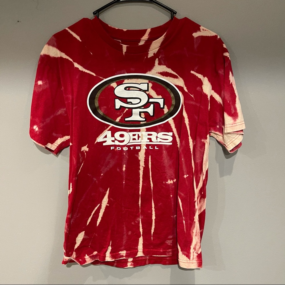 San Francisco 49ers Football Tee